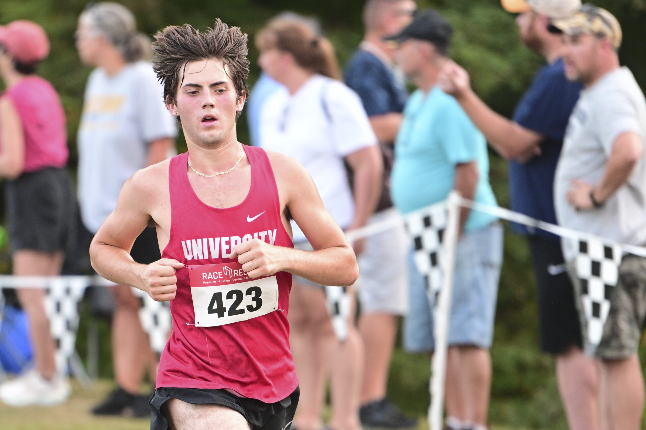 CROSS-COUNTRY PREVIEW: UHS boys' team aims for a shot at a 7-peat